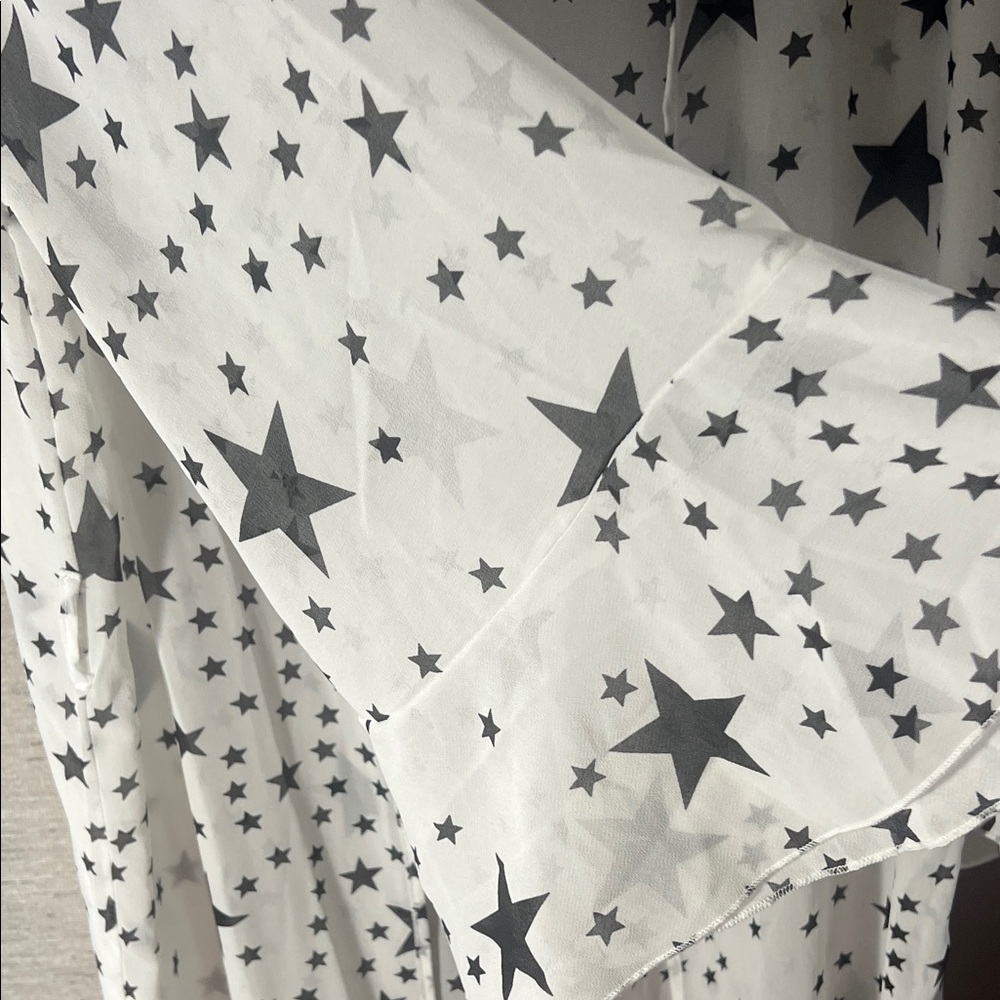 White Star Patterned Long Kimono 53”length, bell sleeves  ruffled - Picture 2 of 6